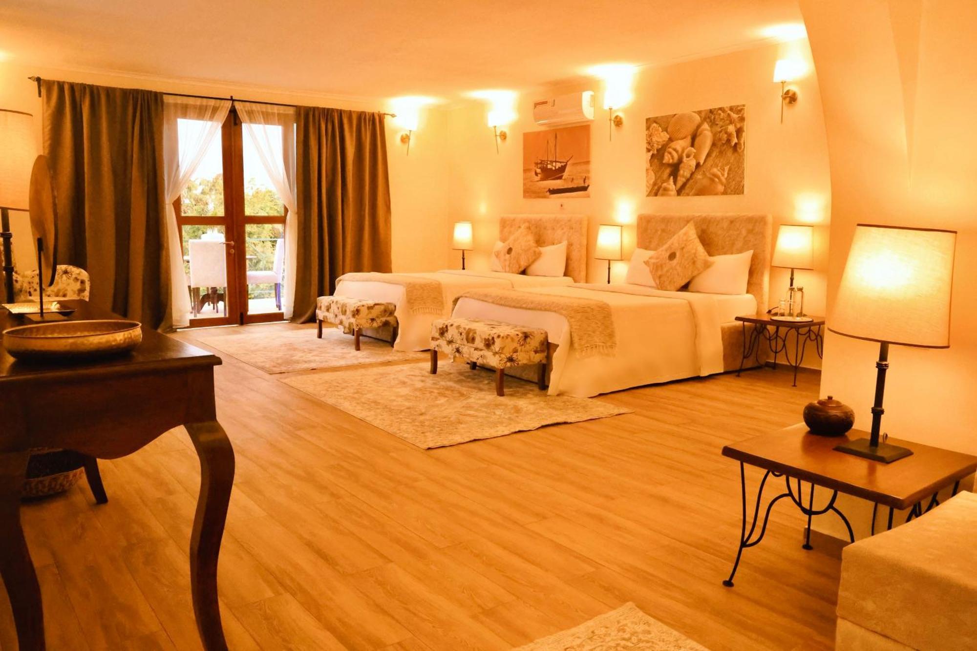 מושי Pink Flamingo Boutique Hotel מראה חיצוני תמונה